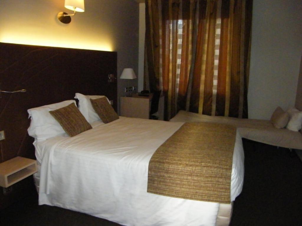 Cit'Hotel Saint-Pierre Vire  Luaran gambar